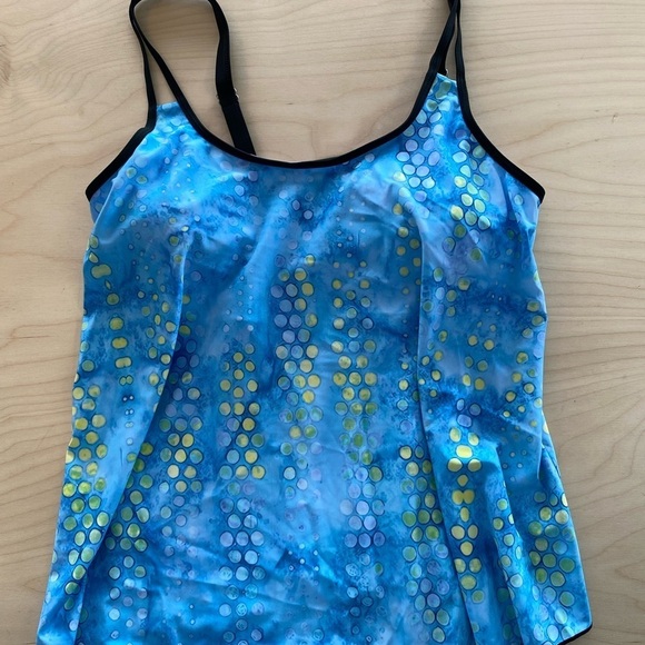 Tank Top with Built in Bra size Large (FO) - Picture 1 of 10